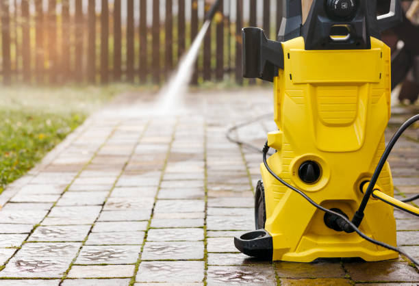 Best Sign and Awning Cleaning  in Hudson, NC